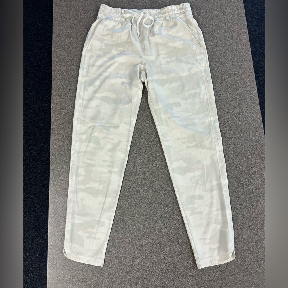 Gap GapFit Runaround Tapered Pant White Camo Women's  NWOT XS